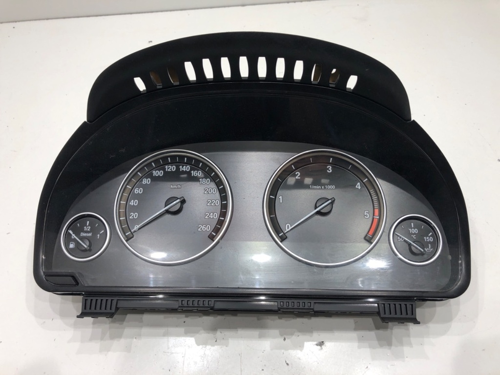 [STARK-701212] Velocímetro BMW Serie 5 Touring (F11) 520d 2010-2014
