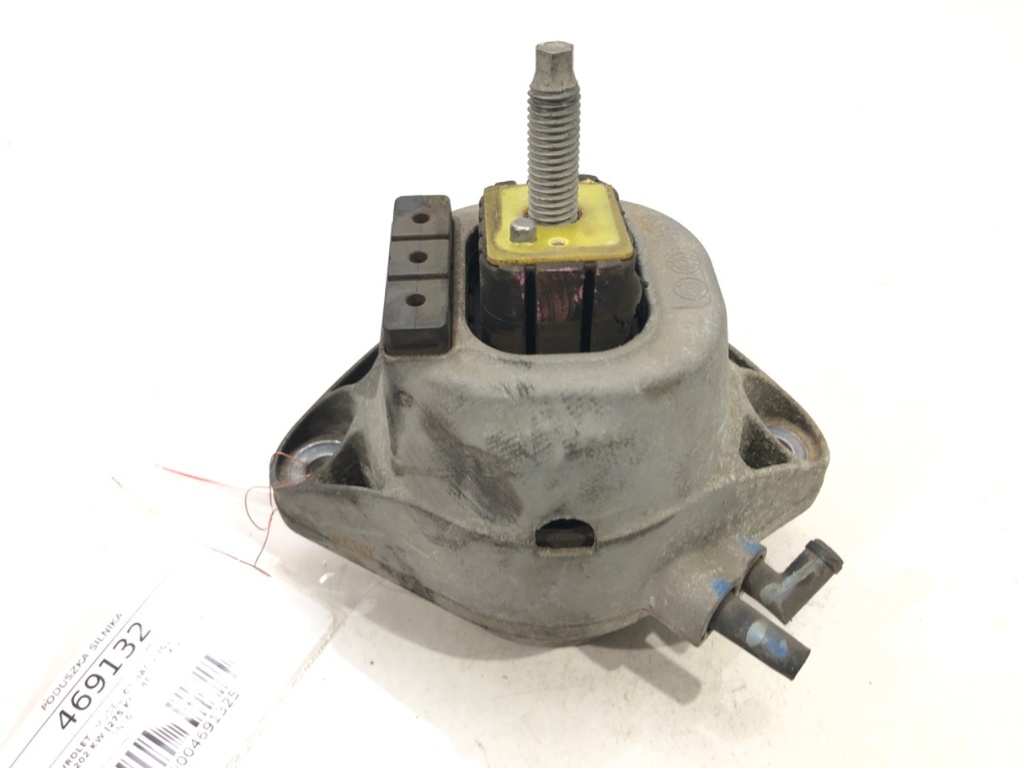 [STARK-469132] Soporte de motor izquierdo CHEVROLET CAMARO 2015-2022