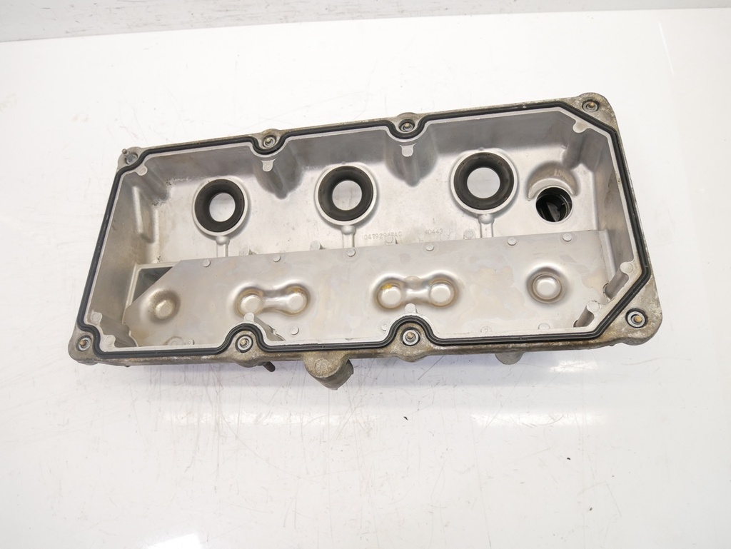 [MTD-419985] Tapa de balancines para Chrysler 300C 3.5 V6 (2006) 04792967AC