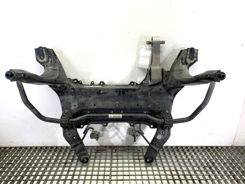 [STARK-750202] Barra soporte motor BMW 2 Active Tourer (F45) 2013-2022