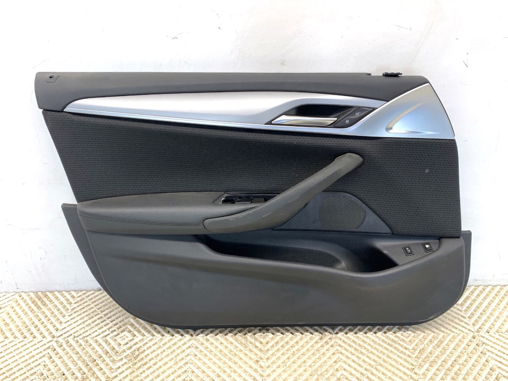 [STARK-757055] Panel de puerta delantero izquierdo BMW Serie 5 (G30, F90) 2016-2022