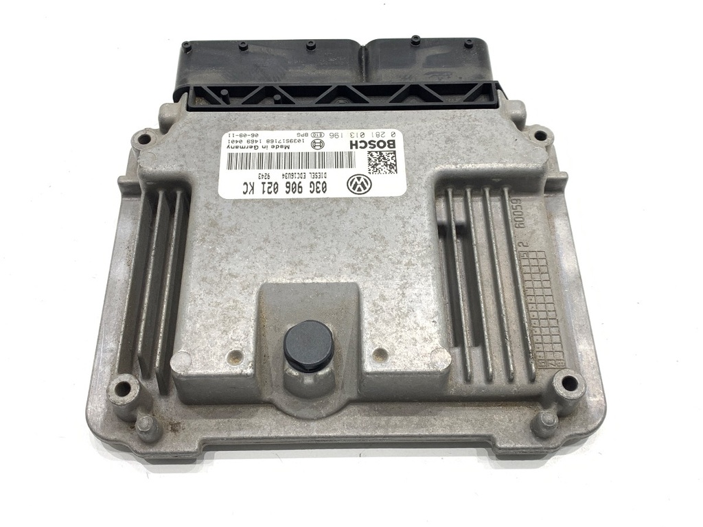[STARK-790277] Centralita motor VW Touran (1T1, 1T2) 1.9 TDI 77 kW 105 CV 2003-2010 Referencia 03G906021KC