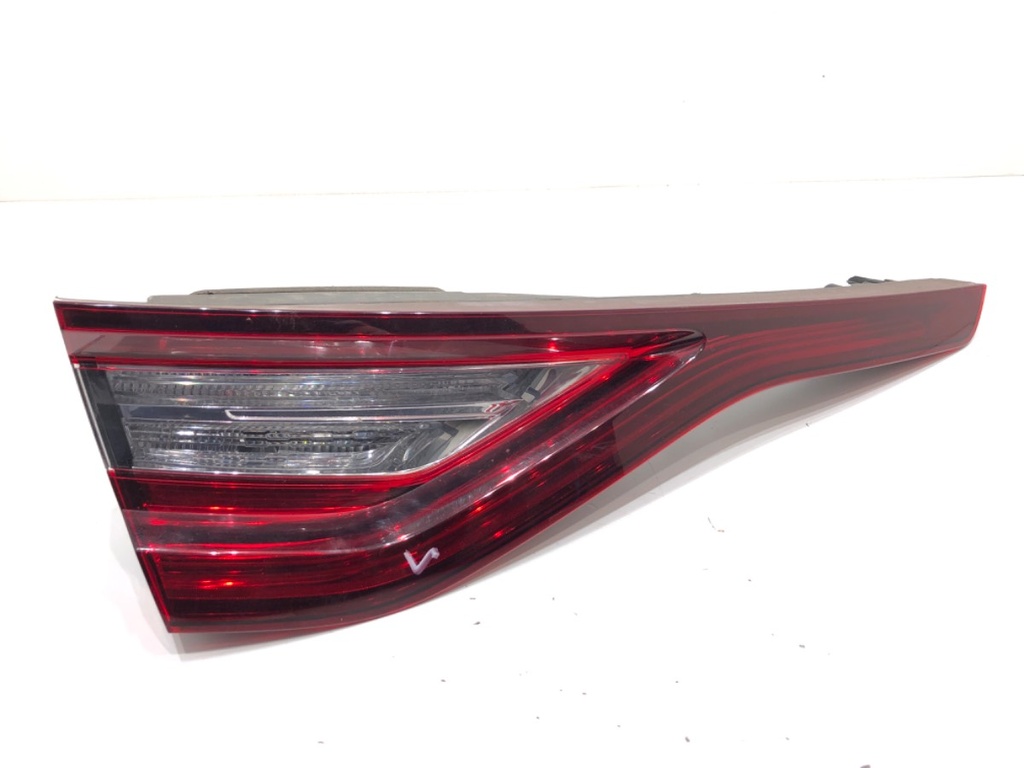 [STARK-808839] Piloto trasero izquierdo Renault Megane IV liftback (B9A/M/N_) 2015-2022 1.5 Blue dCi 115