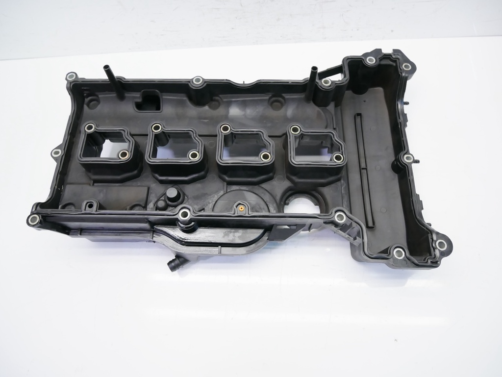 [MTD-423104] Tapa de balancines Mercedes C-Klasse C180 W203 1.8 Kompressor M 271.946