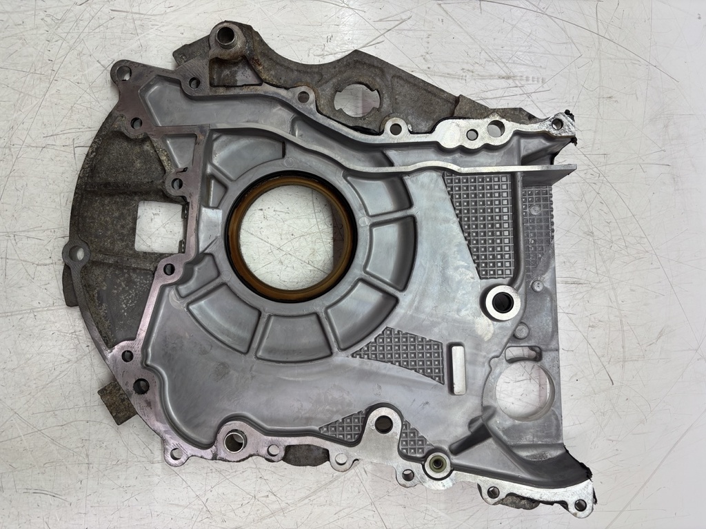 [MTD-474822] Tapa delantera VW Jetta IV 2.5 gasolina CBUA CBU 07K109210D