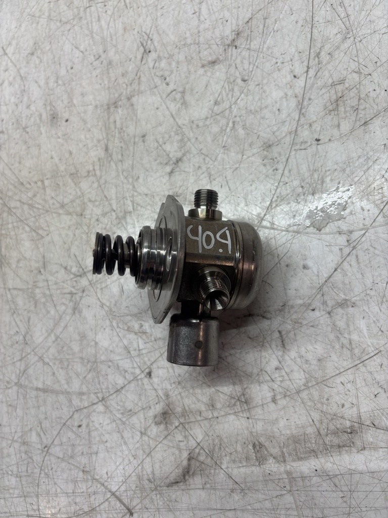 [MTD-484163] Bomba de combustible BMW Serie 7 F01 F02 F03 F04 4.4 750i Li xDrive N63B44B 8604232