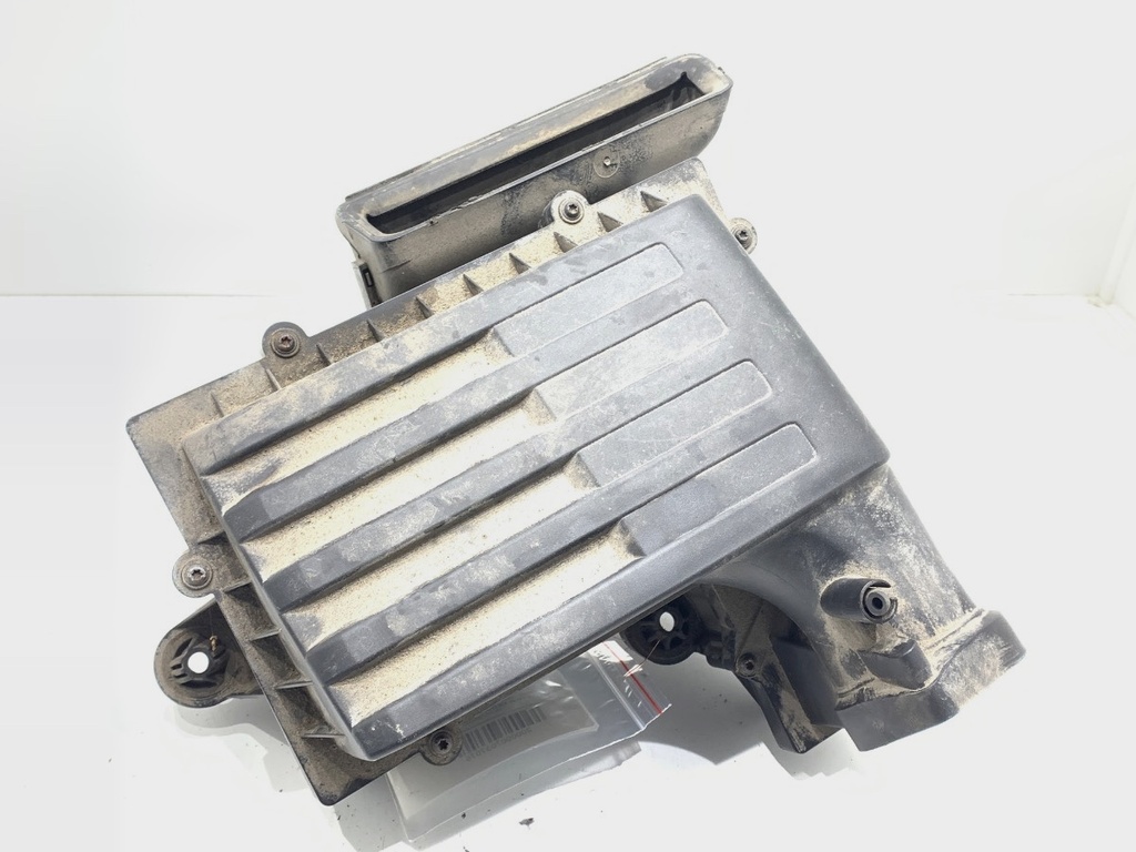 [STARK-703707] Caja de filtro de aire SKODA Octavia III Combi 1.6 TDI 81 kW 2013-2022