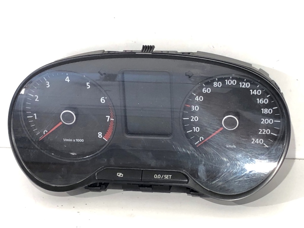 [STARK-743796] Velocímetro VW Polo V (6R1, 6C1) 2009-2022 1.2 51 kW (70 CV) gasolina