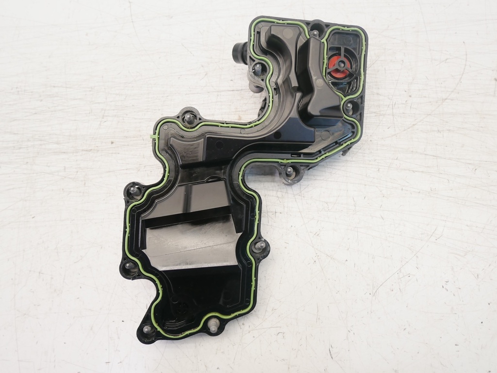 [MTD-439106] Separador de aceite Mercedes C 300 M264.920 264.920 A2640100200