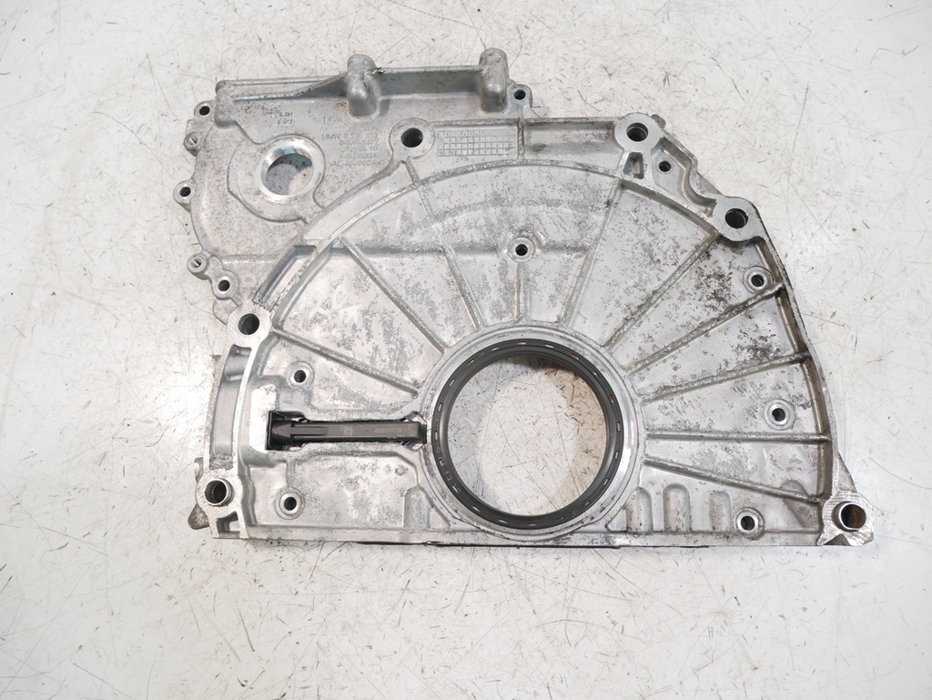 [MTD-440346] Tapa frontal BMW 118d 2.0 B47D20A 8576353
