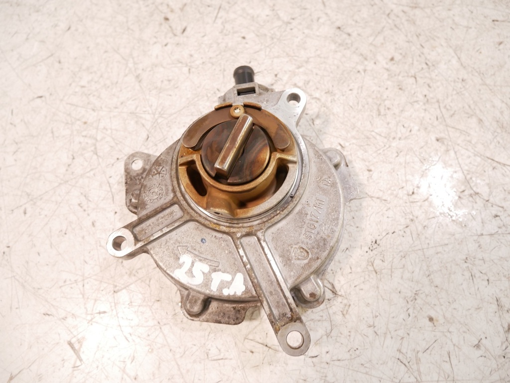 [MTD-443765] Bomba de vacío para Audi A4 B7 2.0 TFSI BWT 06D145100E