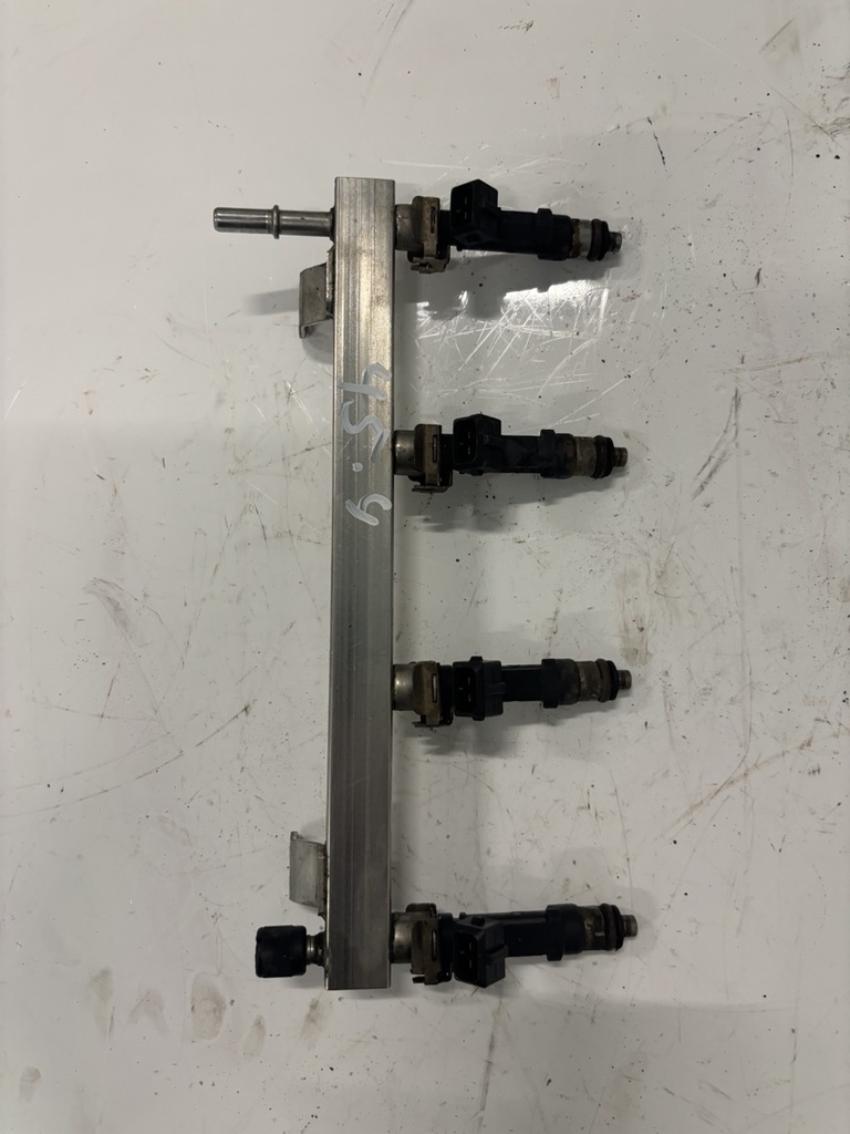 [MTD-445009] Rampa de inyectores Opel Corsa D 1.2 gasolina A12XER 55562258