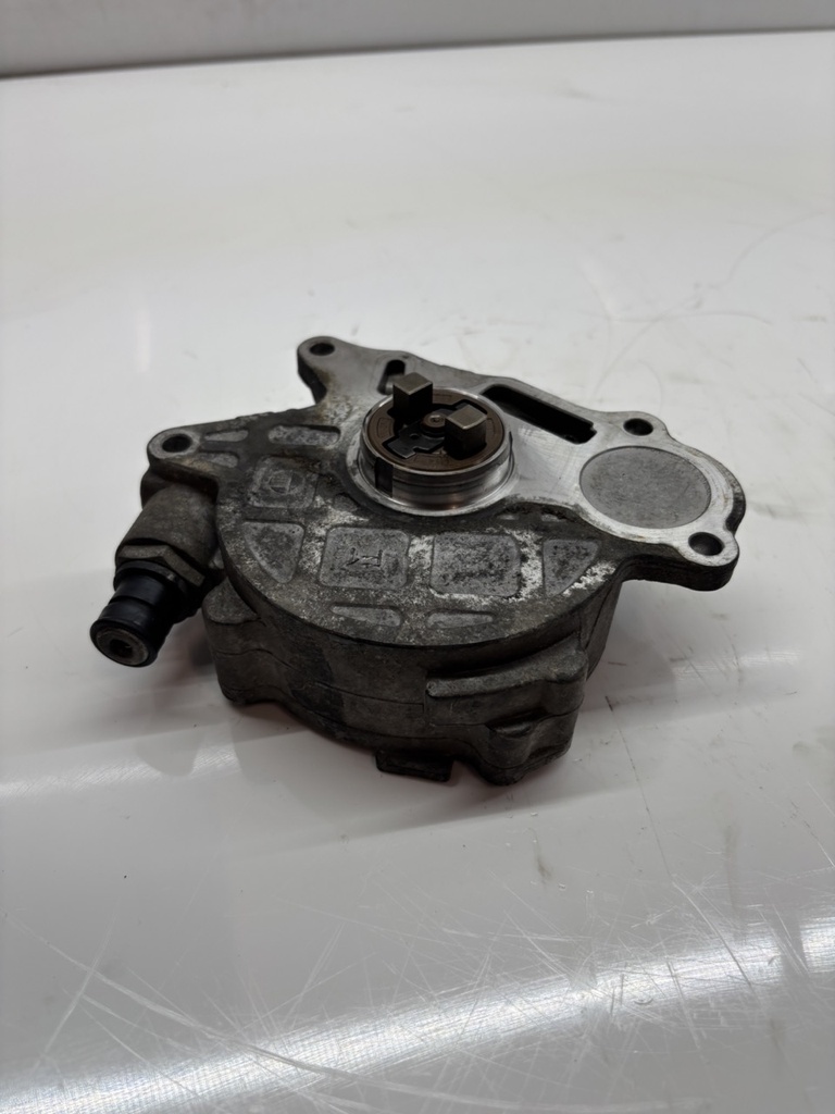 [MTD-445027] Bomba de vacío Audi Skoda VW 1.6 TDI CAYD CAY 03L145100