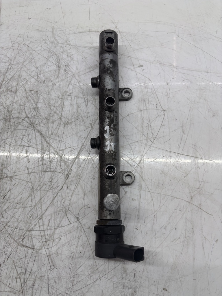 [MTD-447978] Tubo de ferrocarril Audi A4 B7 A6 C6 2.7 TDI BPP 059130090AA