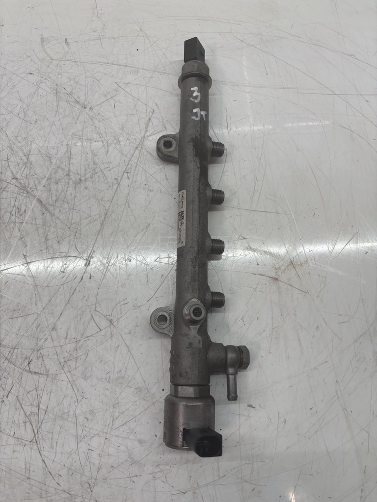 [MTD-448102] Tubo de raíl para Mercedes Clase E 2.2 CDI OM651.911