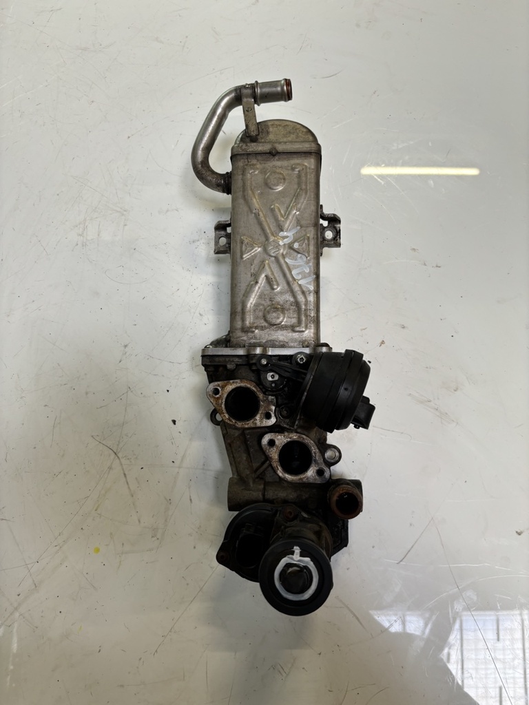 [MTD-447926] Enfriador de gas de escape VW Audi Seat Skoda Octavia Golf 1.6 TDI CAYC CAY 03L131512CF