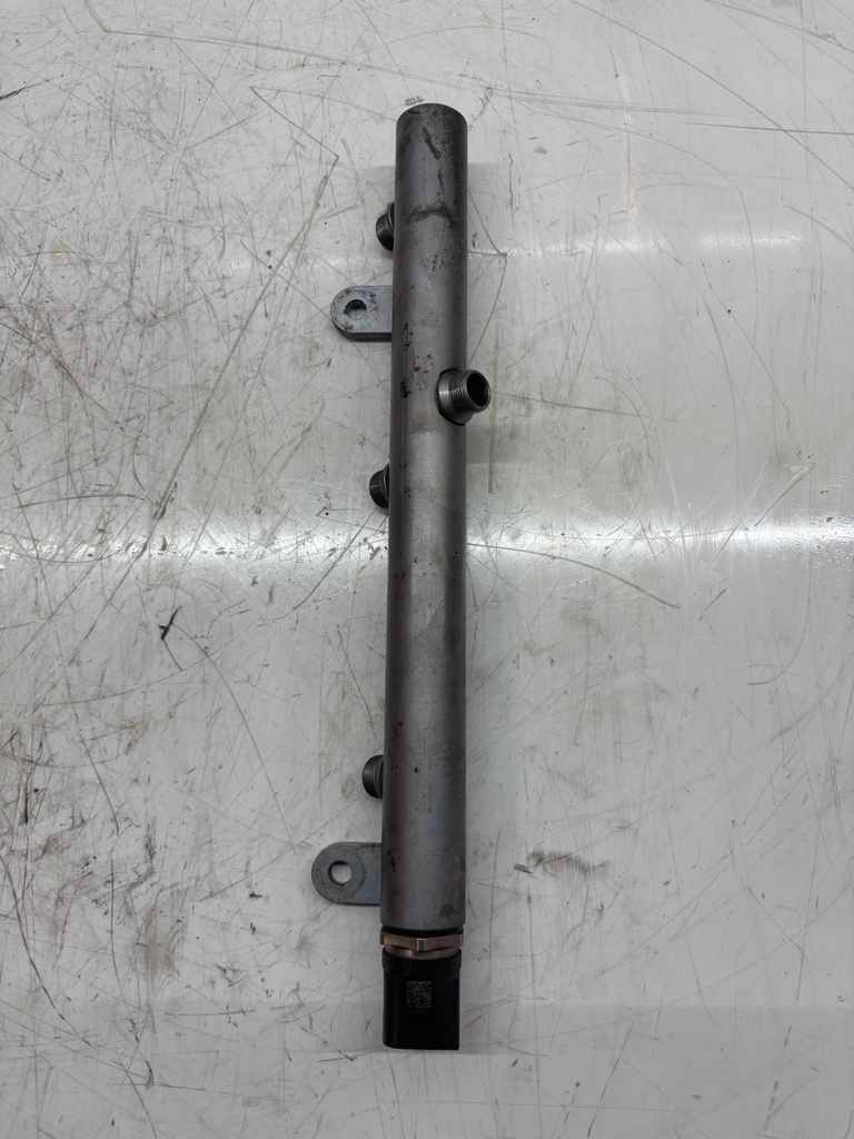 [MTD-448170] Tubo de raíl para Mercedes E-Klasse W211 S211 3.0 OM642.920 642.920 A6420702595