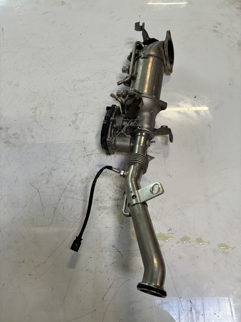 [MTD-448986] Enfriador de gases de escape BMW Serie 5 G30 G31 3.0d 530d xDrive B57D30A 8574815