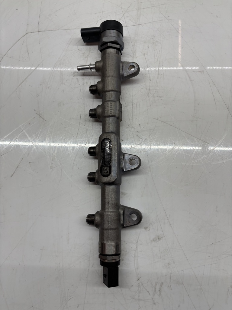[MTD-449043] Tubo de ferrocarril BMW Serie 5 F10 F11 2.0 d 518d B47D20A B47 8514154