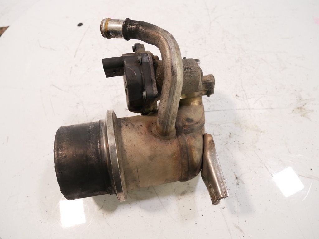 [MTD-449114] Enfriador de gases de escape Audi Seat Skoda VW 1.6 TDI CLHA CLH 04L131512