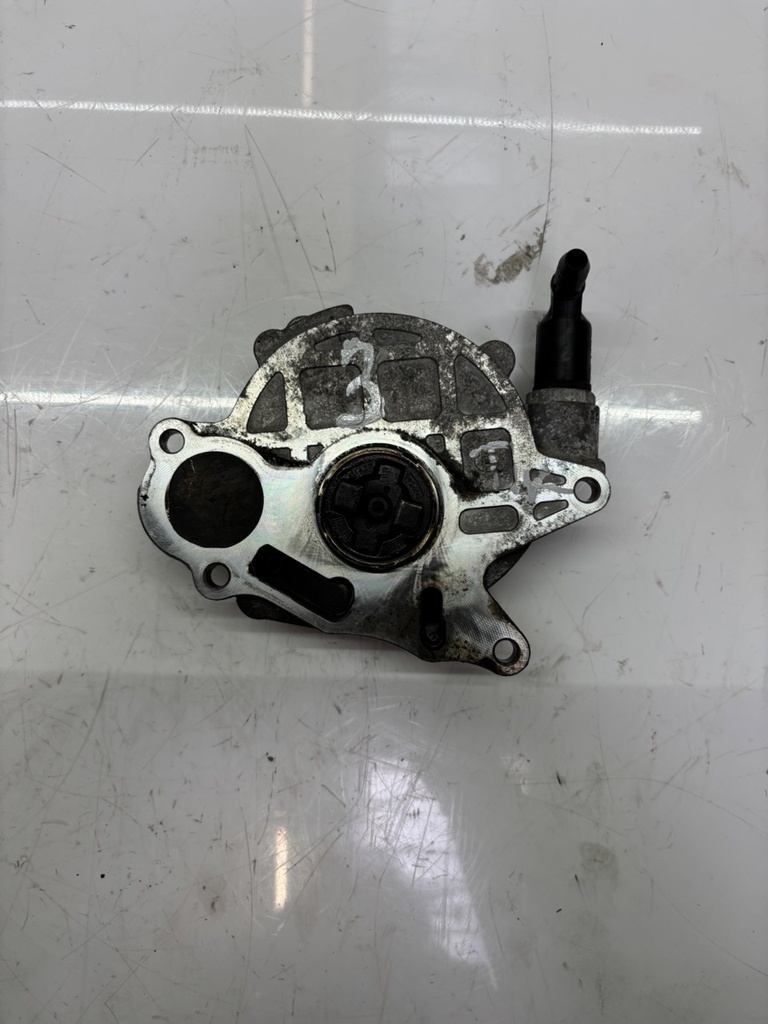 [MTD-450496] Bomba de vacío VW Golf Passat 2.0 TDI CBDC CBD 03L145100F