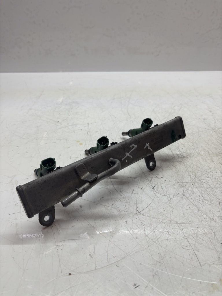 [MTD-454531] Barra de inyectores Renault Clio V 1.0 TCe H4D 470 175204021R