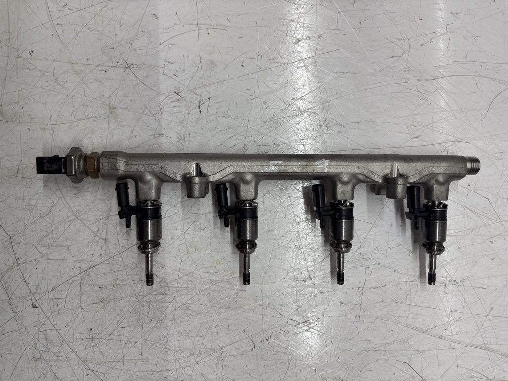 [MTD-454794] Colector de inyección VW Tiguan Q3 Leon Fabia IV 1.5 TSI DPCA DPC 05E133320B