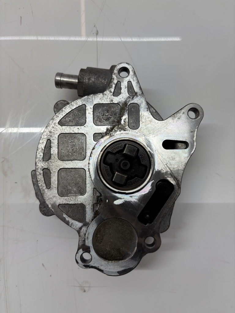 [MTD-455499] Bomba de vacío Audi A4 B8 A5 A6 C6 Q5 2.0 TDI CAGB CAG 03L145100F