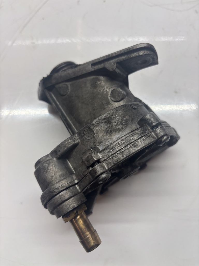 [MTD-455869] Bomba de vacío VW LT 28-46 2.5 TDI ANJ 074145100A