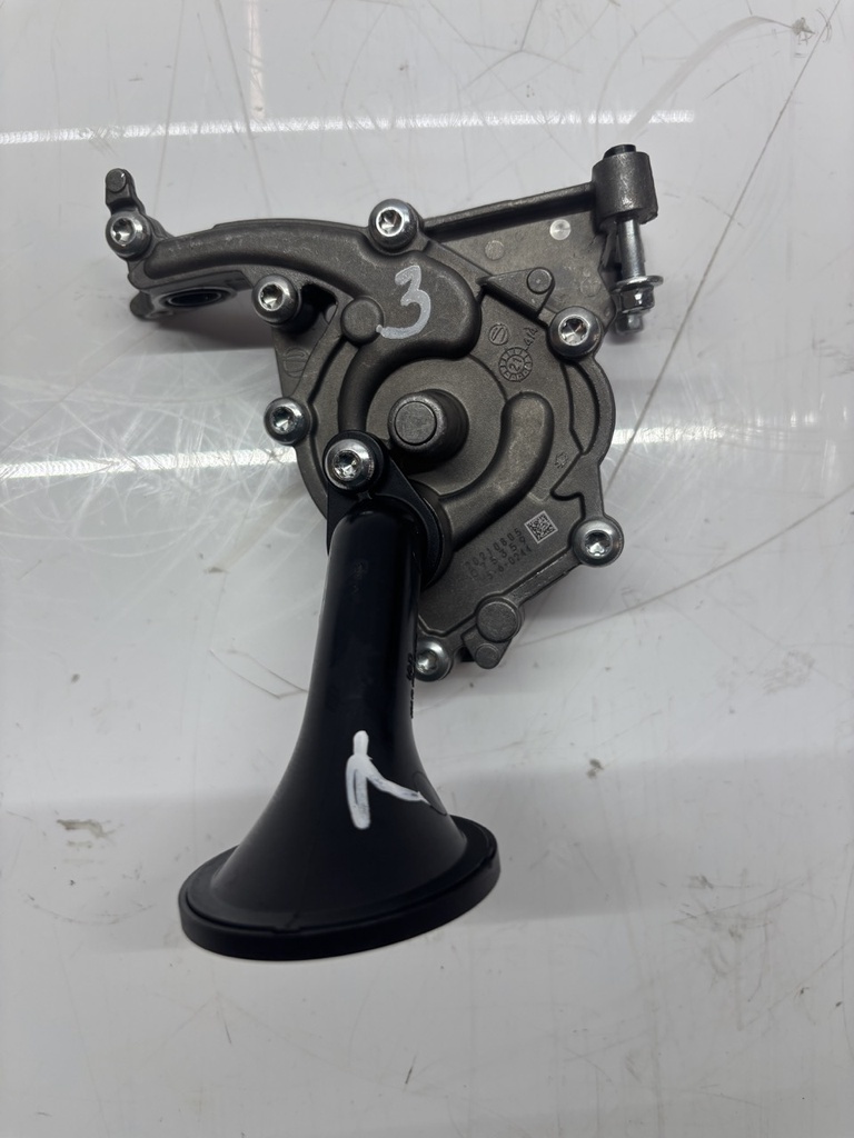 [MTD-455883] Bomba de aceite Opel Corsa F 1.2 gasolina EB2FAD HM05 HMH 9831294580