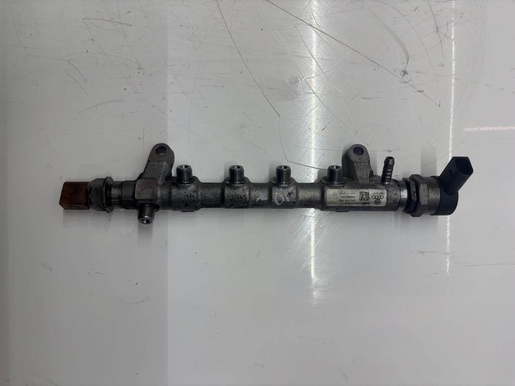 [MTD-456068] Tubo de carril Audi Seat A1 Ibiza 2.0 TDI CFHD CFH 03L130089J