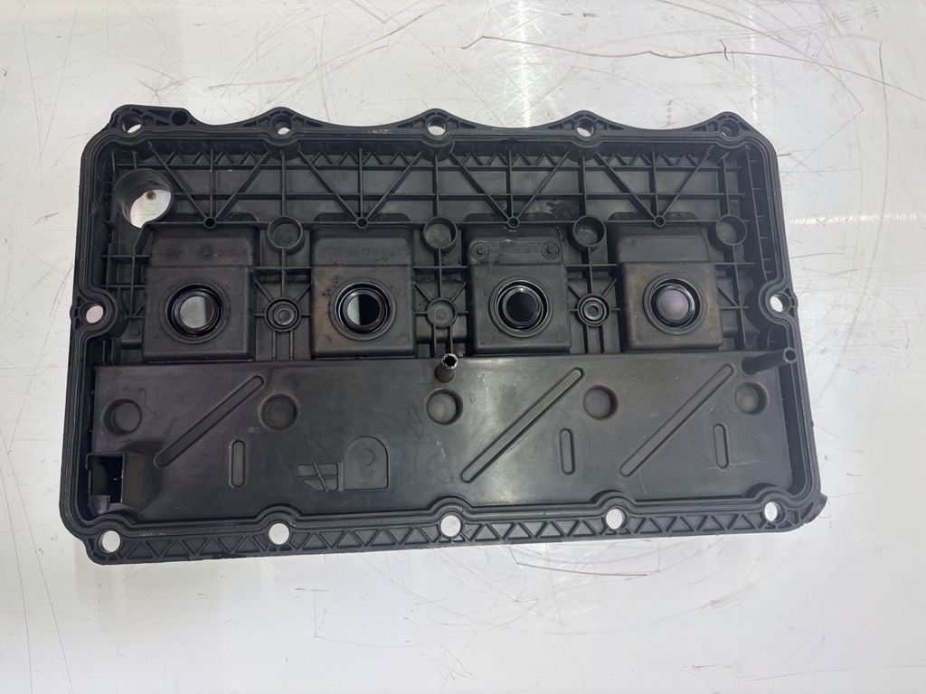 [MTD-457205] Tapa de válvulas Ford Transit 2.2 TDCi P8FA 6C1Q-6K271-BH