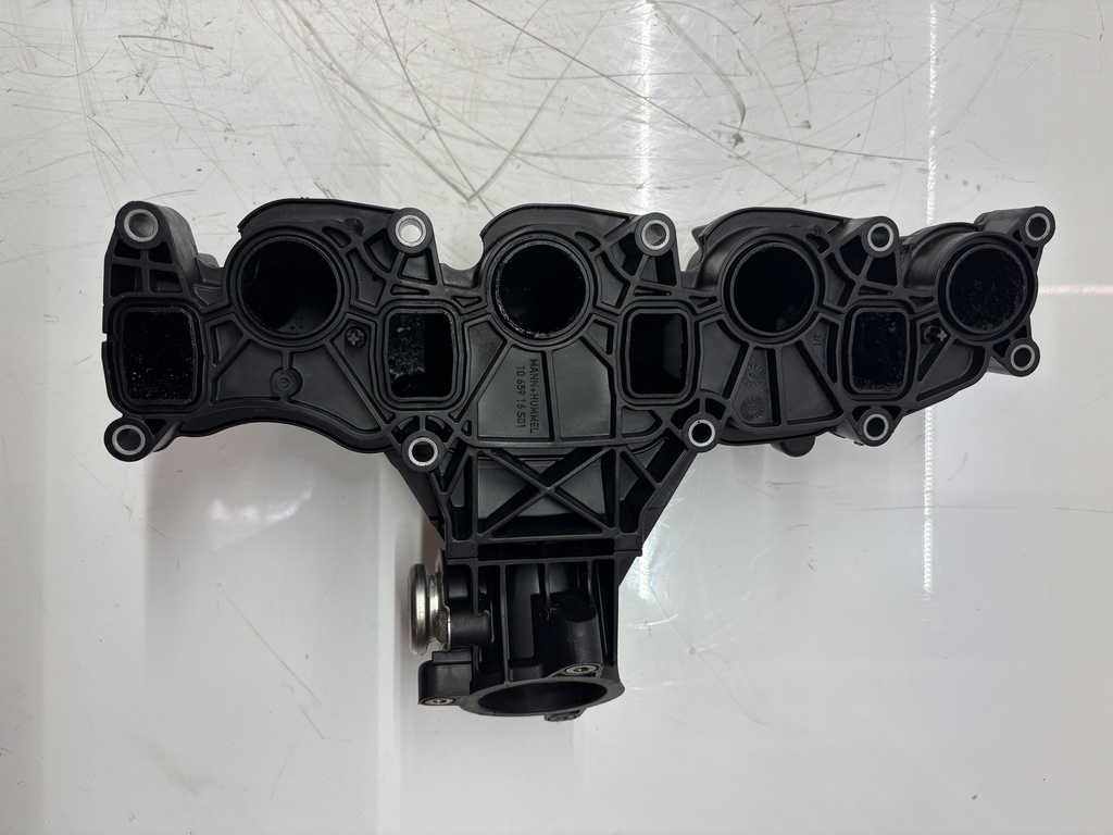 [MTD-457224] Colector de admisión Audi Q5 Seat Exeo 2.0 TDI CGLB CGL 03L129711AF
