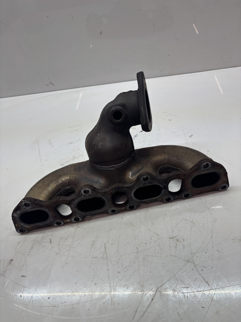 [MTD-501925] Colector de escape Porsche Cayenne 9PA 4.5 V8 gasolina M48.00 94811111902