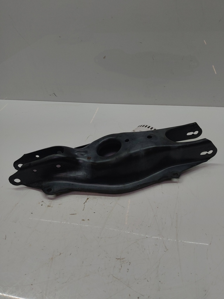[MTD-502250] Brazo de control de muelle Mercedes Clase E W213 2.0 CDI E 220 d OM654.920 A2053522000