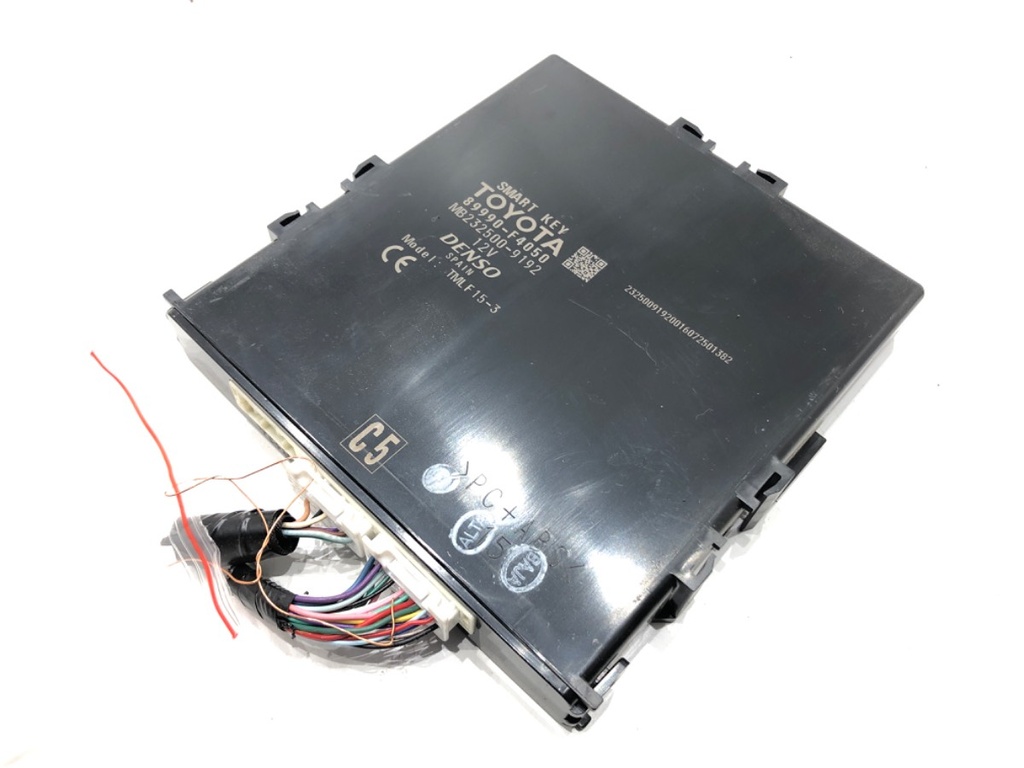 [STARK-676731] Módulo de control Toyota C-HR (_X1_) 1.8 Hybrid (ZYX10_, ZYX11_) 2016-2022