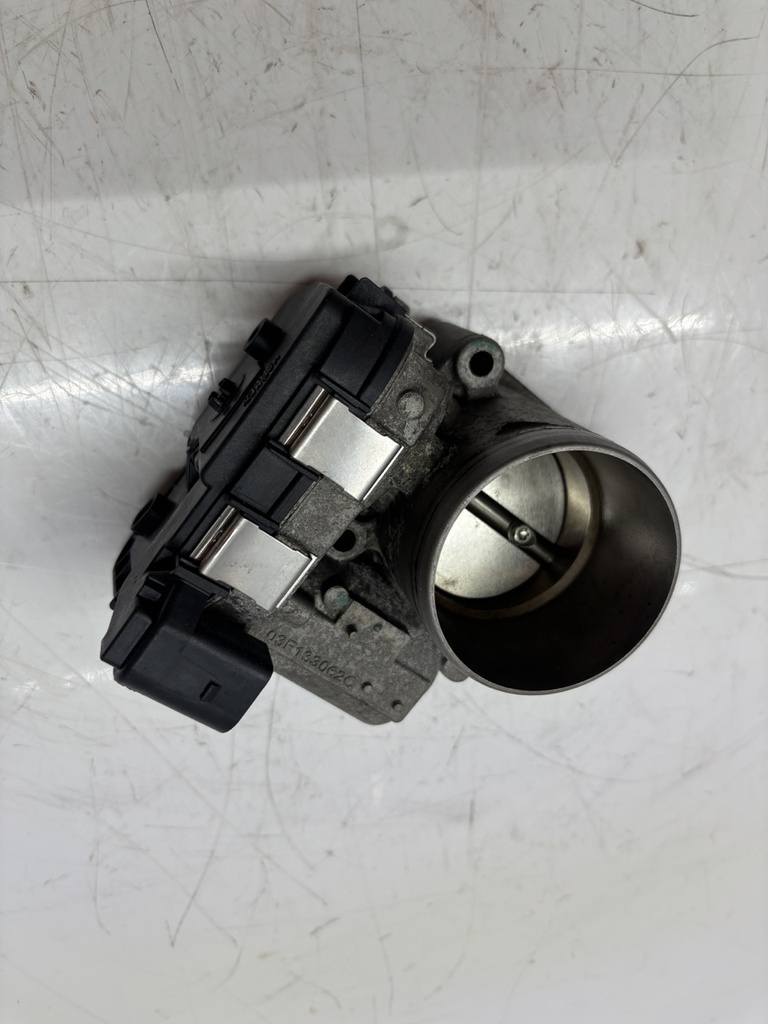 [MTD-497687] Mariposa de admisión Audi A3 Golf VII 1.4 TFSI e-tron CUKB CUK 03F133062C