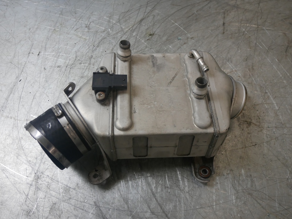 [MTD-427572] Intercooler BMW X5 F15 F85 4.4 xDrive N63T N63 N63B44B 7575406
