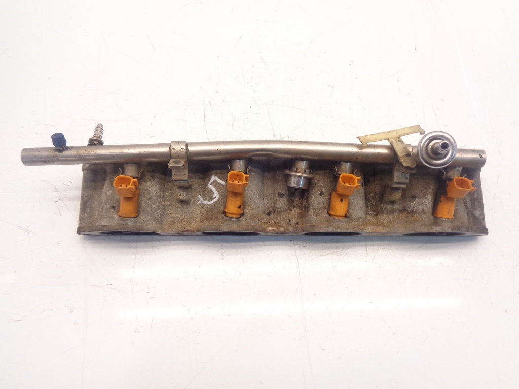[MTD-378585] Riel de inyectores Land Rover Discovery MK3 L319 4.4 V8 448PN