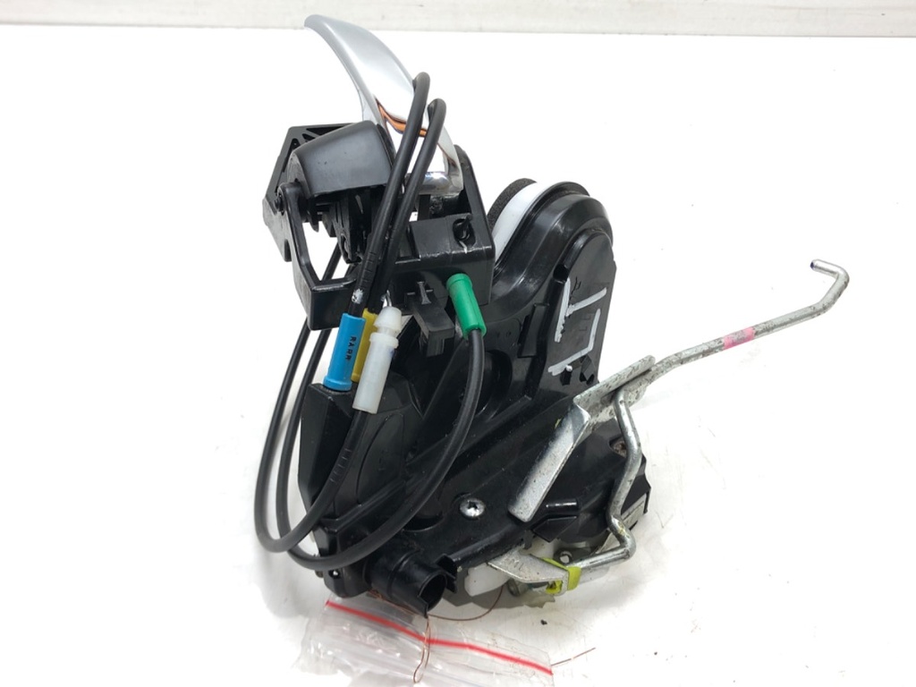 [STARK-511890] Cerradura de puerta trasera izquierda Suzuki Baleno (FW, EW) 2016-2022