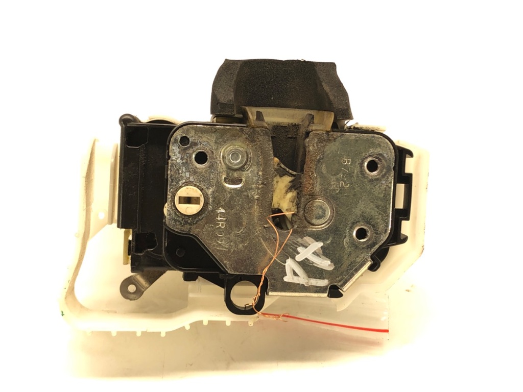 [STARK-524859] Cierre de puerta trasera derecha FIAT DOBLO Autobus (263_) 2009-2022 1.4 gasolina