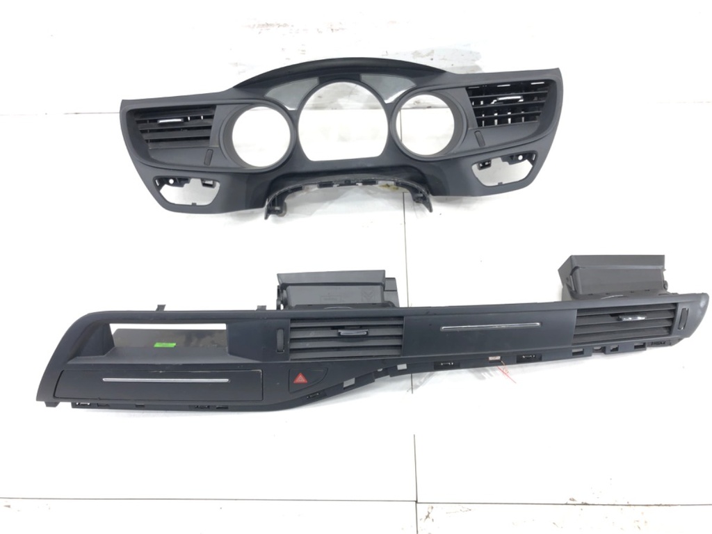 [STARK-440644] Rejilla de entrada de aire frontal Citroën C5 II (RC_) 2004-2022