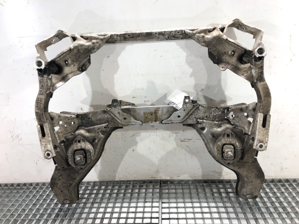 [STARK-650210] Soporte de motor BMW Serie 1 (E87) 2003-2013 116i 85 kW