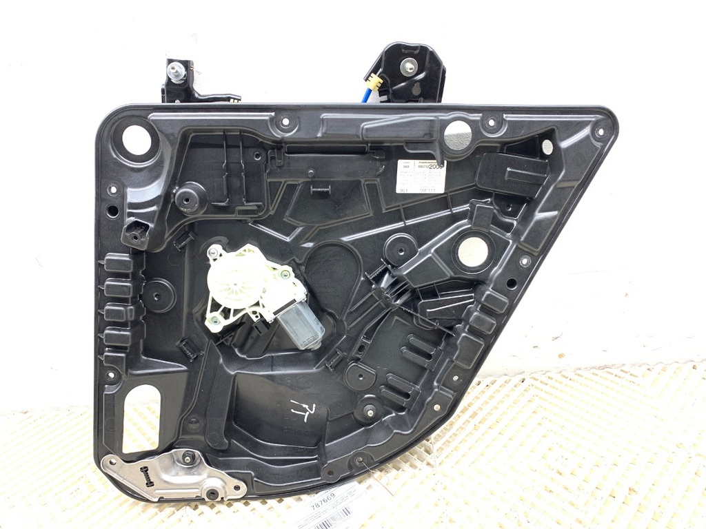 [STARK-787669] Elevalunas trasero derecho MERCEDES-BENZ CLS (C257) 2017-2022