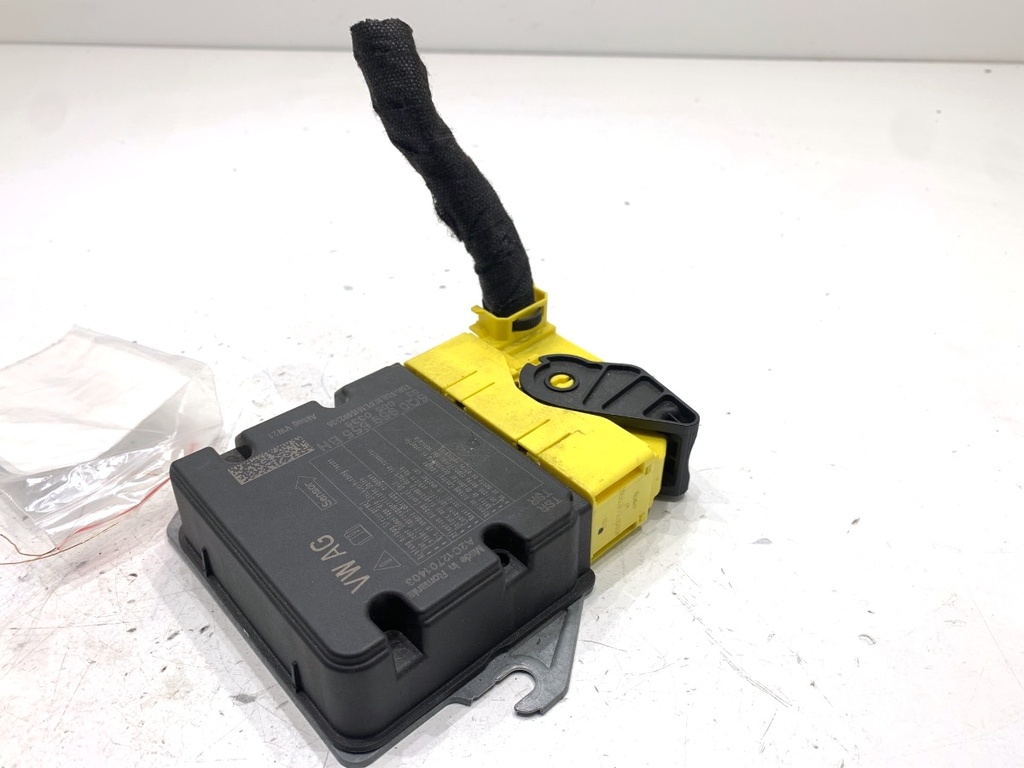 [STARK-858058] Sensor de airbag SKODA Superb III (3V3) 2.0 TDI 110 kW 2015-2022