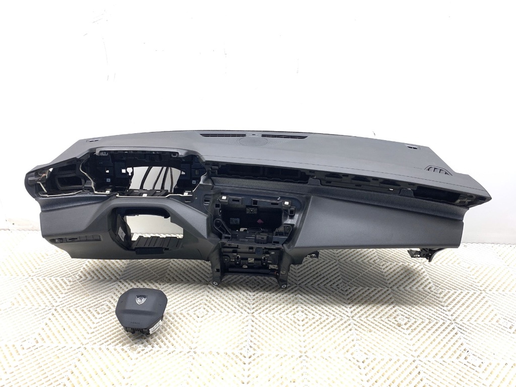 [STARK-794153] Salpicadero PEUGEOT 308 SW III 2021-2022 PureTech 130