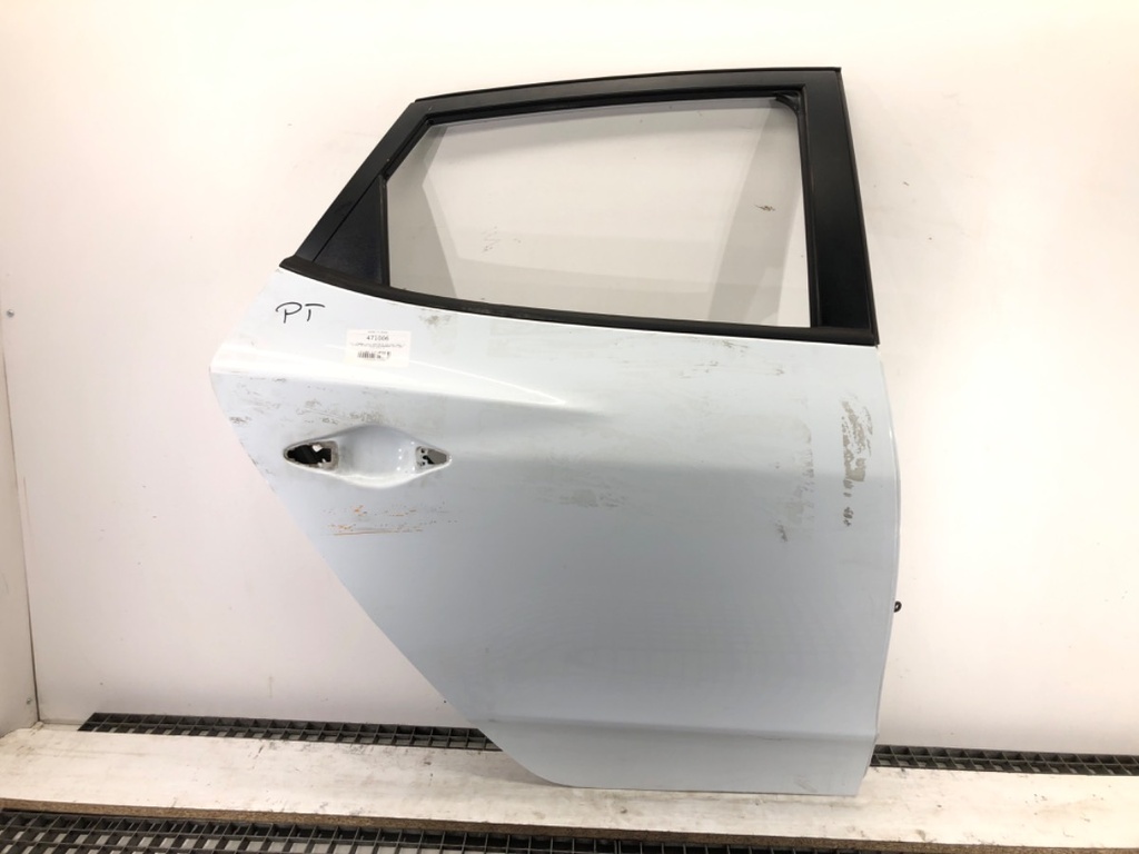 [STARK-471006] Puerta trasera derecha HYUNDAI ix35 (LM, EL, ELH) 2009-2022