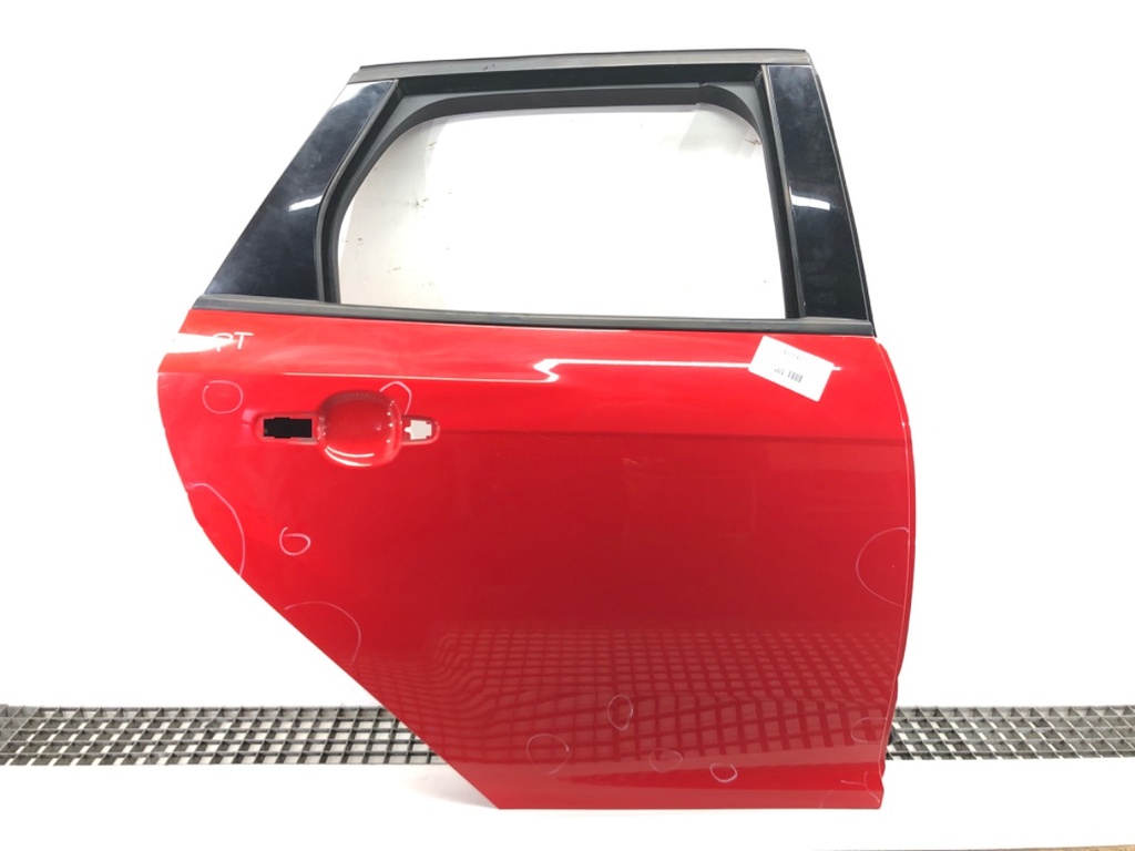 [STARK-480411] Puerta trasera derecha Ford Focus III Turnier 2010-2022