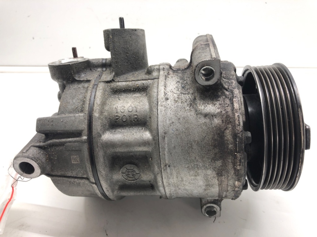 [STARK-535874] Compresor de aire acondicionado SKODA SUPERB II Kombi (3T5) 2.0 TDI 2009-2015