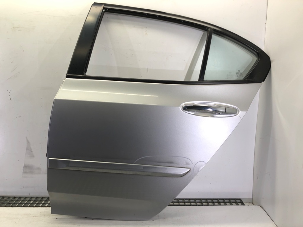 [STARK-570932] Puerta trasera izquierda Honda City V sedan (GM2, GM3) 2008-2022